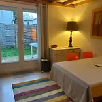 A Tres Lumineux Avec Jardinet Apartman Anglet
