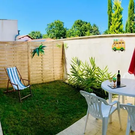à Très Lumineux Avec Jardinet Apartamento Anglet