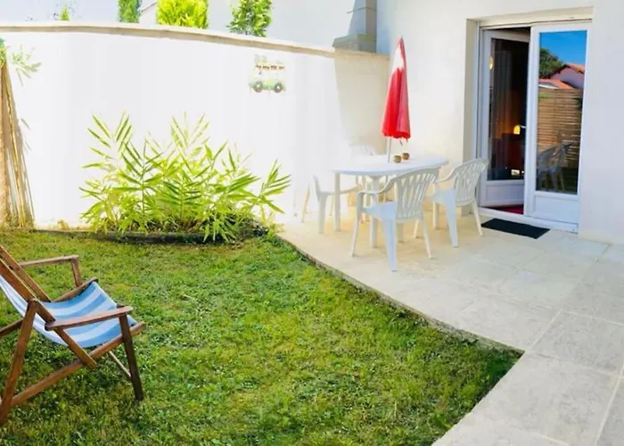 à Très Lumineux Avec Jardinet Appartamento *